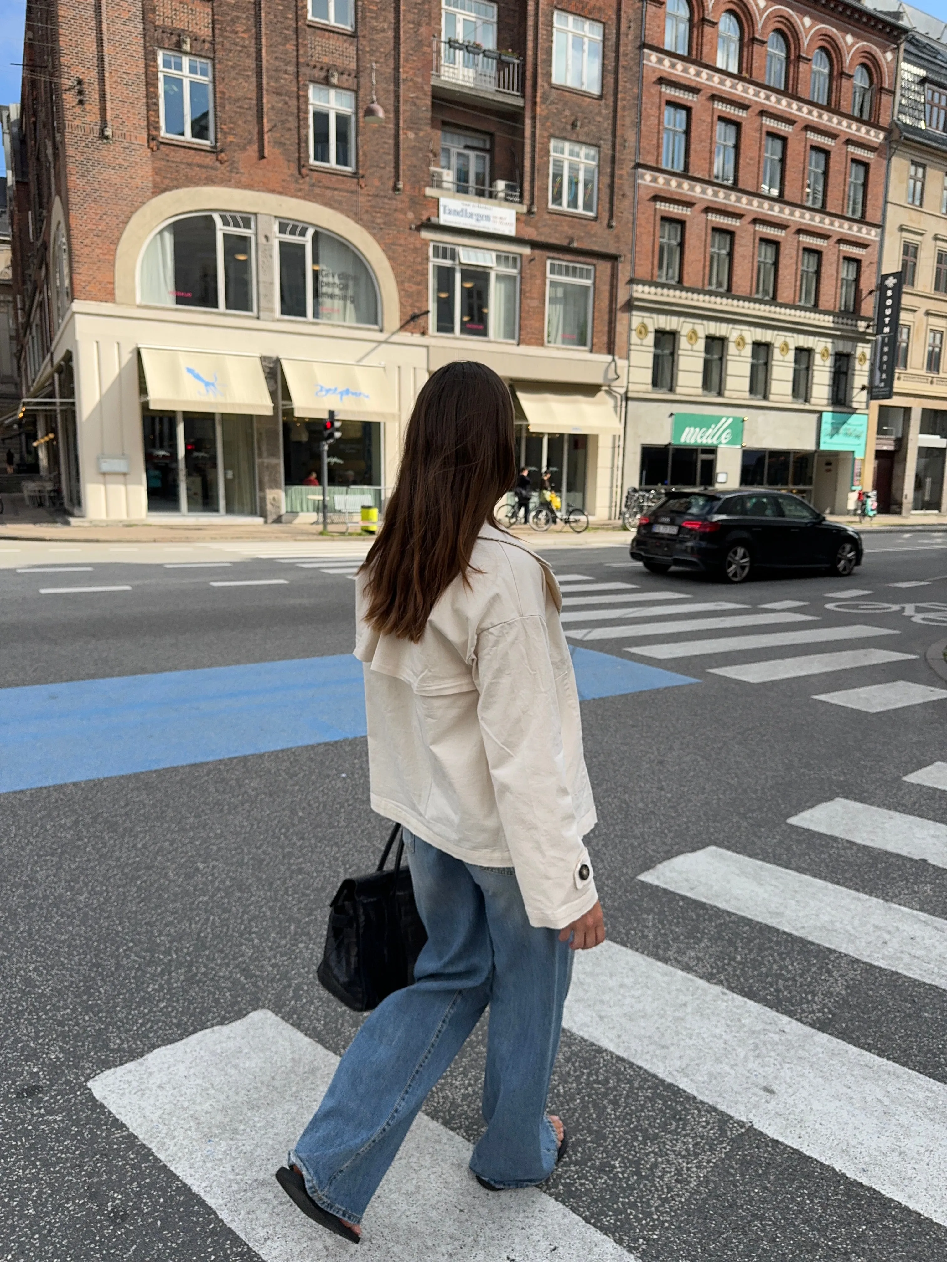 Mathilde Ravn trench coat - Sand