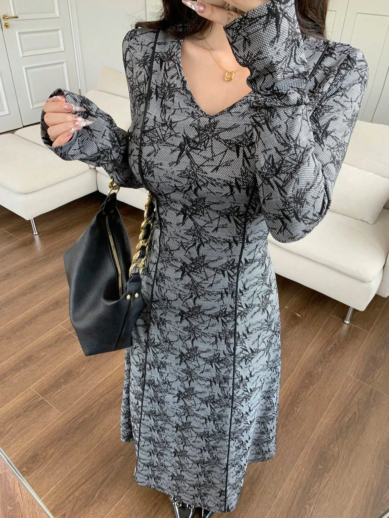 Mulvari Women's Elegant Allover Print V-Neck Flare Hem Arabic Dress