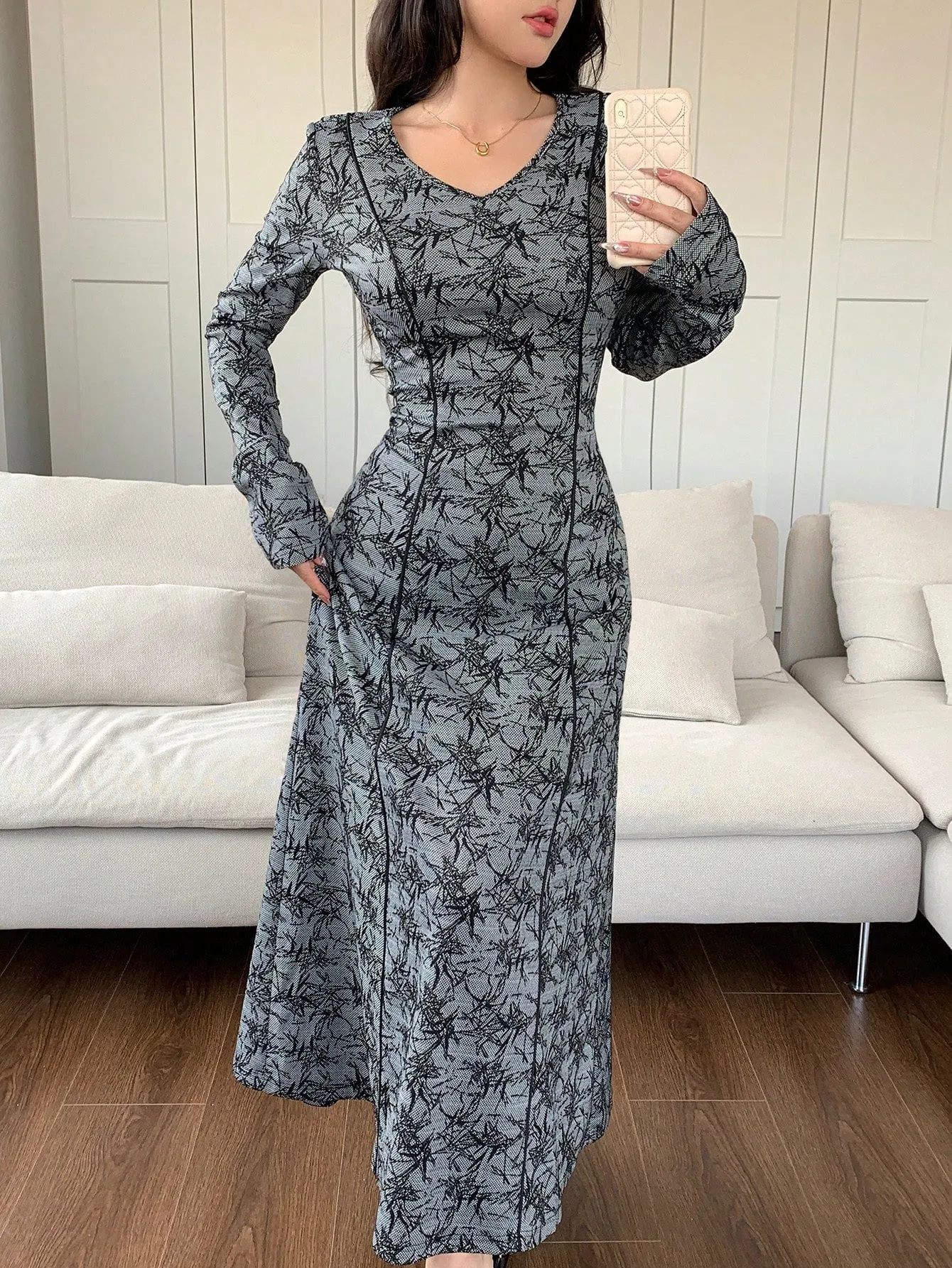 Mulvari Women's Elegant Allover Print V-Neck Flare Hem Arabic Dress