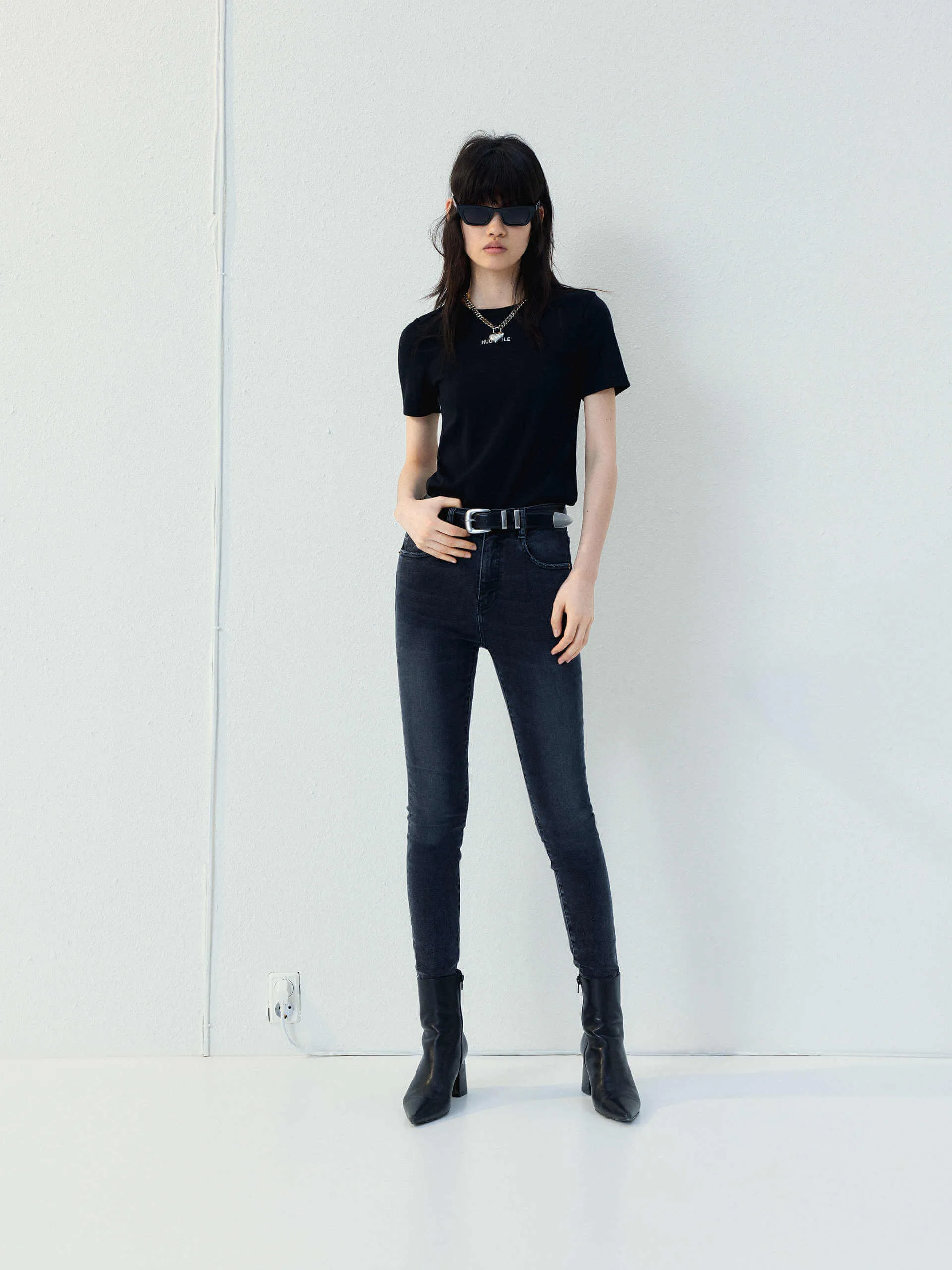 Skinny Raw Details Jeans